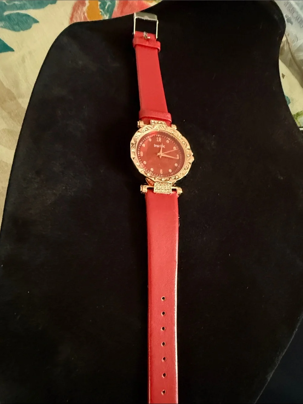 New women’s red watch new battery crystal bezel with glitz